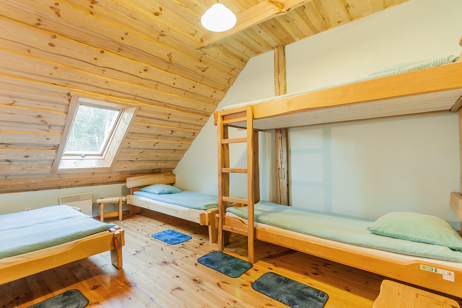 24HU-A5-ColoursofUs-Infopack-14-web